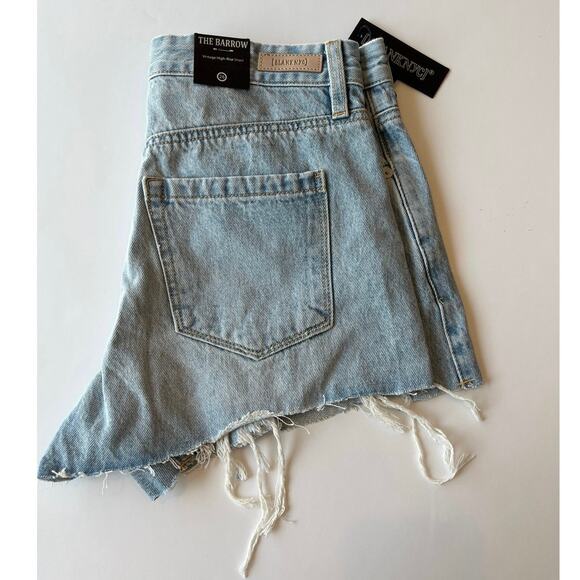 Blank NYC The Barrow Vintage High-Rise Cut Off Light Wash Jean Shorts size 26 - Picture 6 of 16